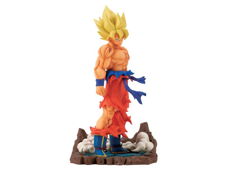 ジオラマ付き台座で印象的なシーンを再現!